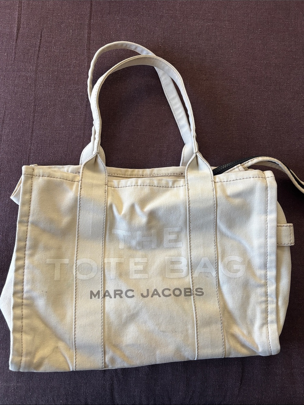 Marc Jacobs The Canvas Large Tote Bag in Beige - Picture 4 of 11